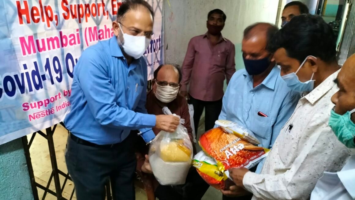 करोना कॉल मे मदद के हाथ